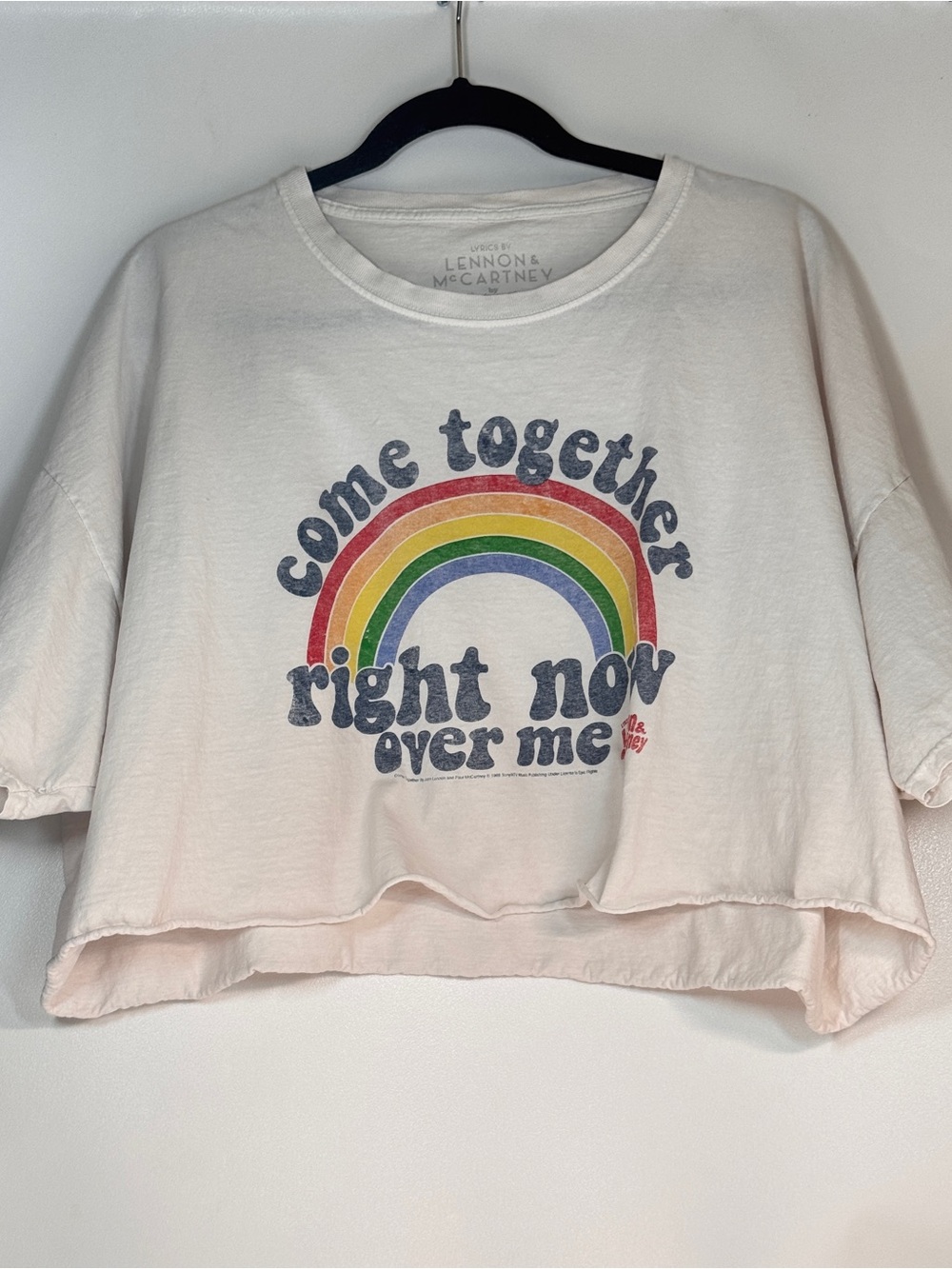 Goodie Two Sleeves Beatles Lennon McCartney L/XL Come Together Cropped Oversized